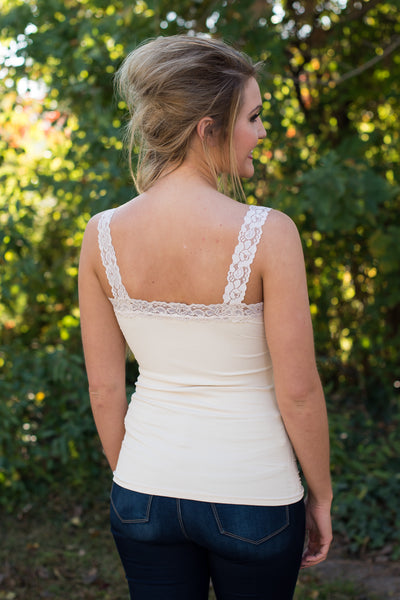 Ahh-Mazing Lace Short Shapers - Latte