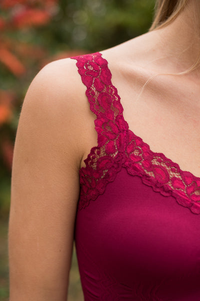 Ahh-Mazing Lace Short Shapers - Dark Cranberry