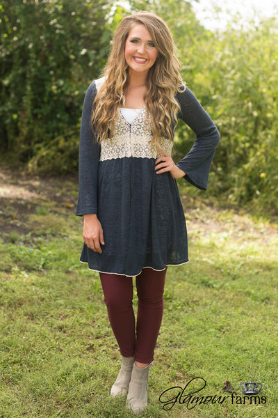 Catalina Lace Cardigan - Navy