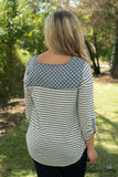 Crossing Paths Top - Oatmeal/Navy