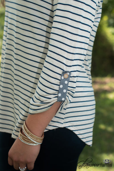 Crossing Paths Top - Oatmeal/Navy