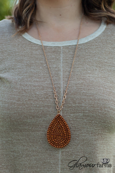 Selma Beaded Necklace - Light Brown/Worn Gold