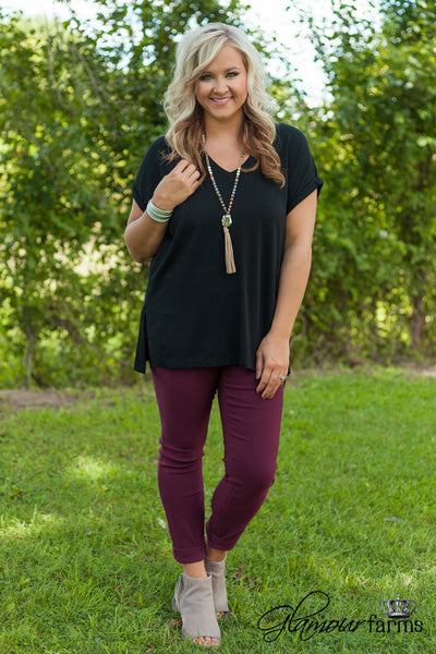 Curvy| Dressed To A Tee - Black
