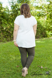 Curvy| Dressed To A Tee - White