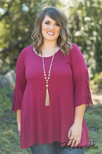 Curvy| Elsie Lace Tunic - Burgundy