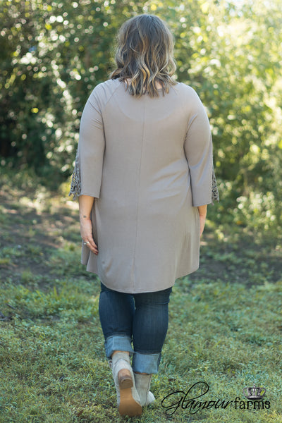 Curvy| Elsie Lace Tunic - Mocha