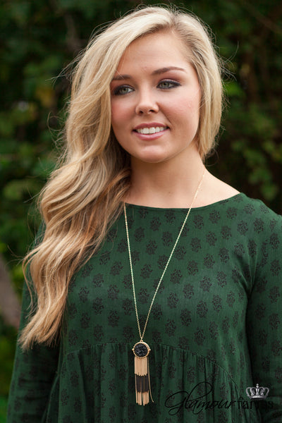 Give It A Glance Necklace - Black/Gold