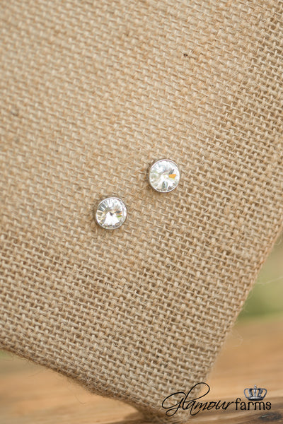 Gorgeous Glimmer Earrings - Clear/Rhodium