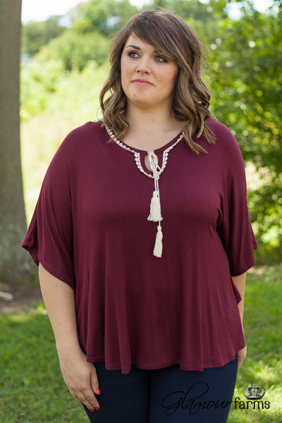 Curvy| Gracie Lace Top - Burgundy