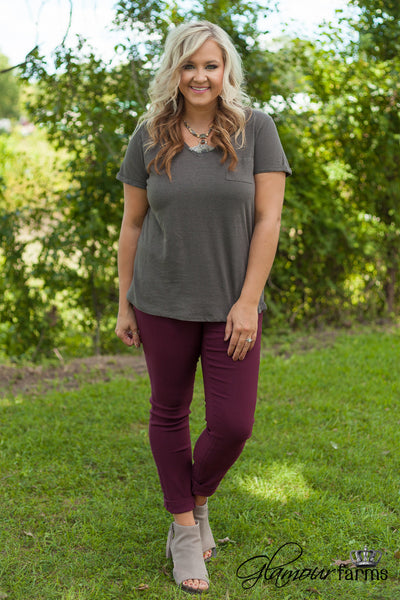 Curvy| Gretchen Pocket Tee - Dark Gray