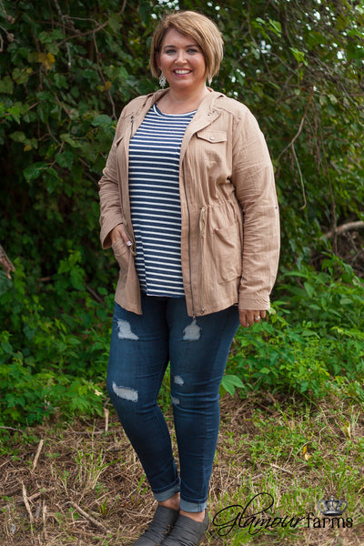 Curvy| Into Simplicity Striped Top - Navy
