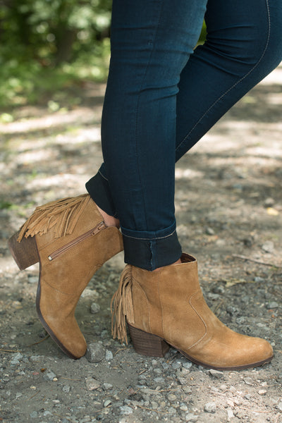 Matisse Espana Suede Bootie - Tan