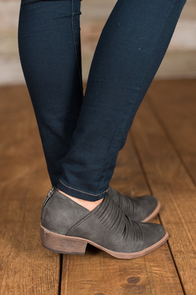 Matisse Meade Bootie - Charcoal