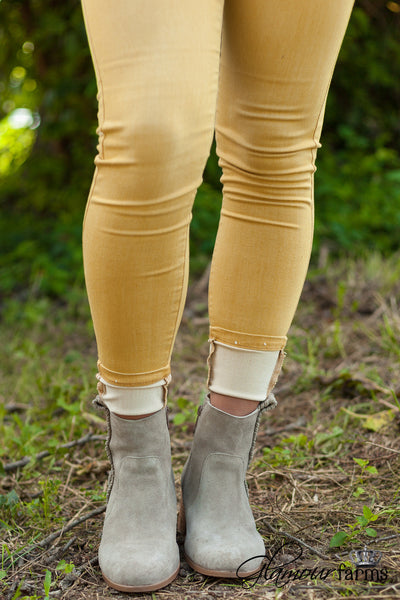 Matisse Trina Bootie - Natural Suede