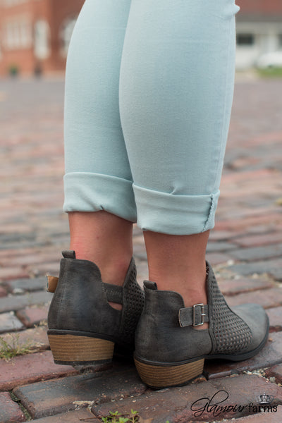 Sochi Ankle Boot - Gray