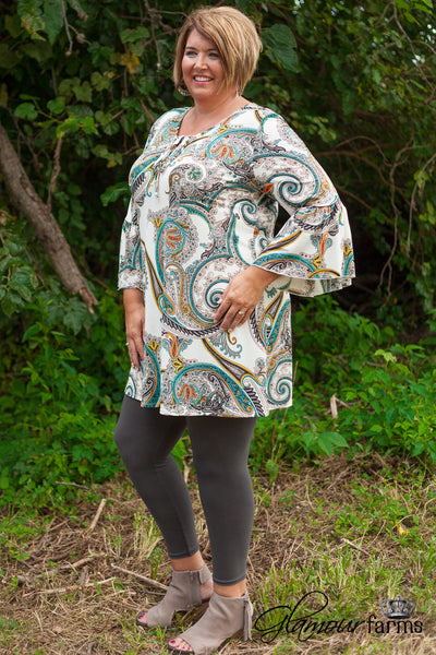 Curvy| The Coby Tunic/Dress - Ivory/Multi