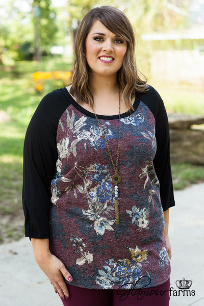 Curvy| Wallflower Top - Burgundy