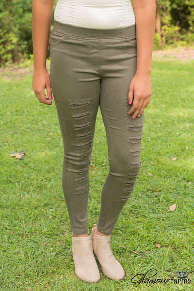 Well Traveled Distressed Jegging - Olive