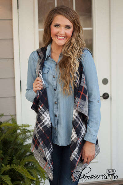 Westshire Plaid Hooded Vest - Navy