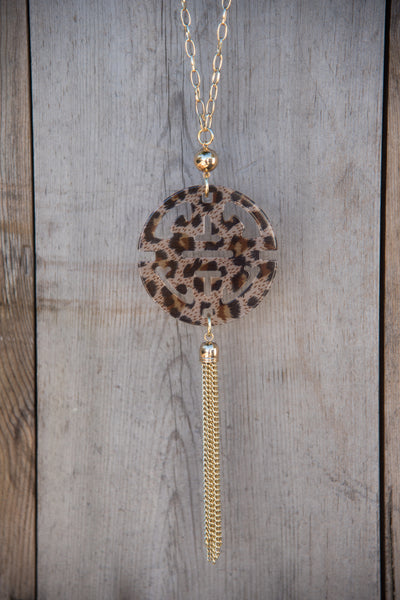 Zen Resin Pendant Necklace - Leopard Brown